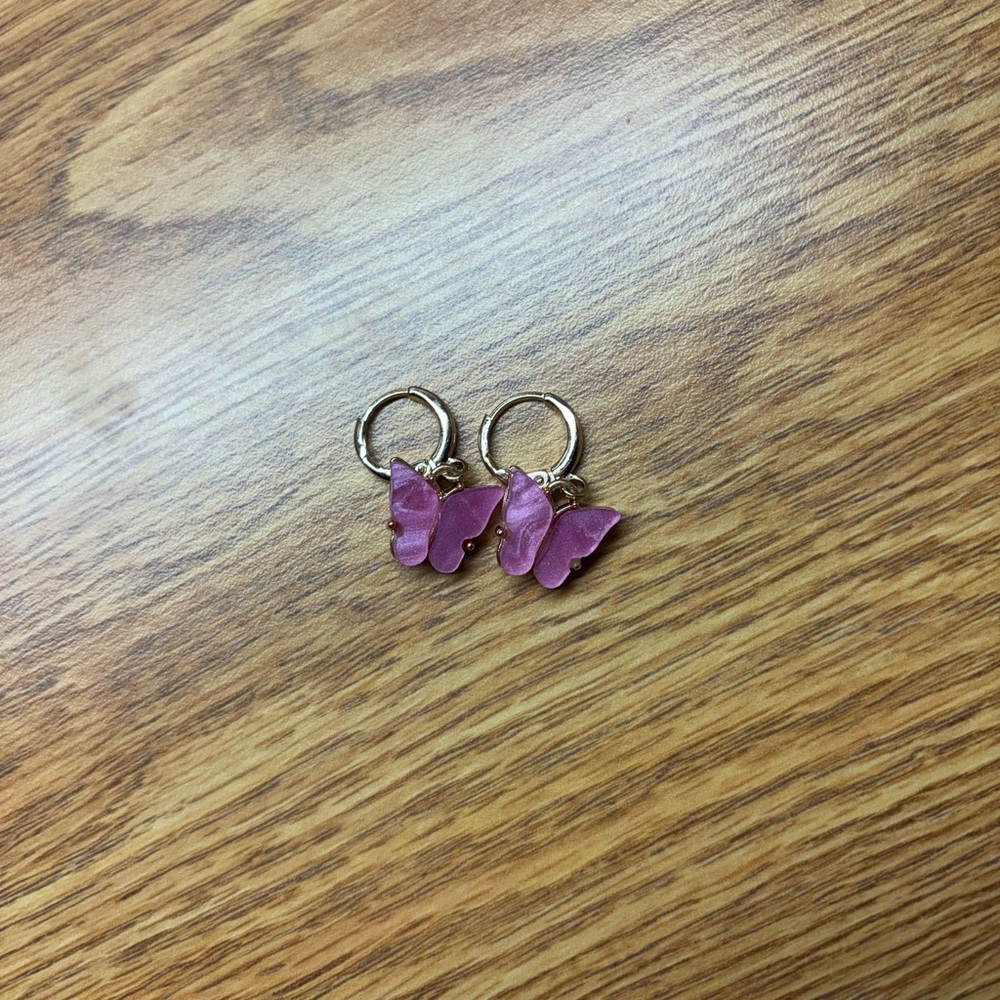 Pink Butterfly Earrings, necklace, and bracelet 💞🦋